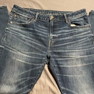 American Eagle Men’s Athletic Skinny Jeans Dark